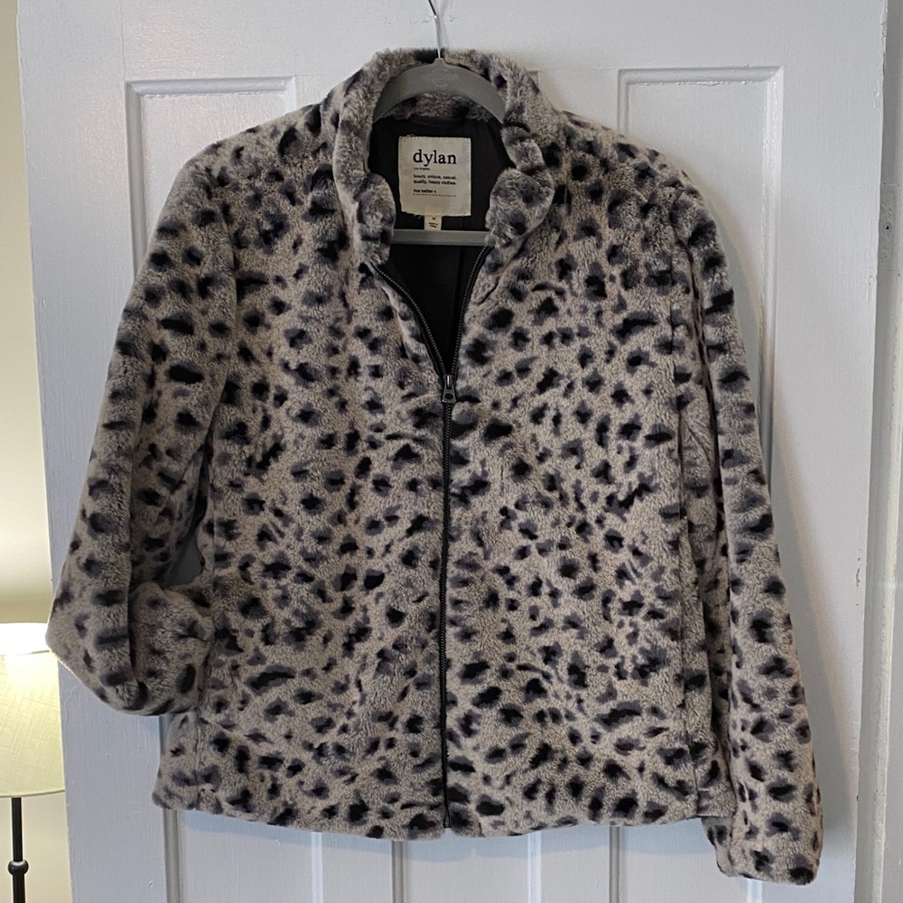 Dylan Spotted Faux Fur Jacket in Black and Gray